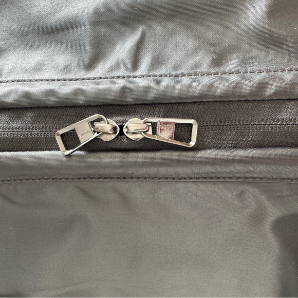 Thule Spira Weekender 37L Duffle Bag - Picture 11 of 14